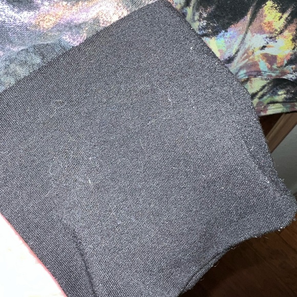 Lularoe 2x Amber HTF GUC - Picture 4 of 4